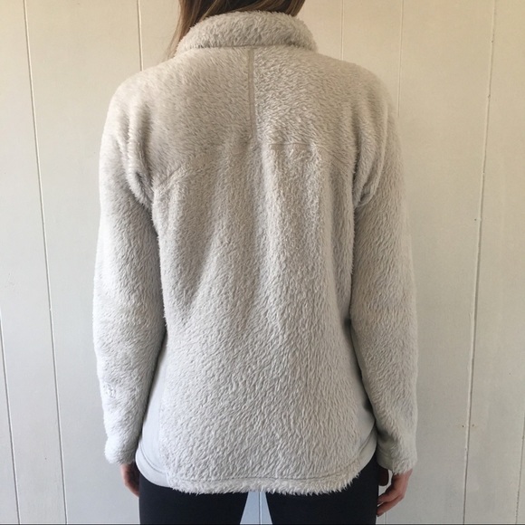 **SOLD** Patagonia Fall ‘12 R2 Fleece Jacket - Picture 7 of 8